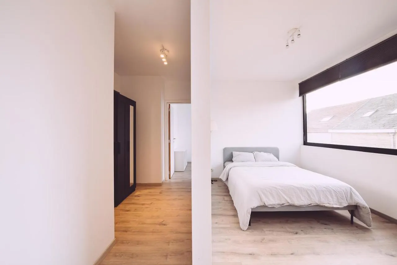 K&Y Suite 1 Brussels Airport 500M! Zaventem Belgique