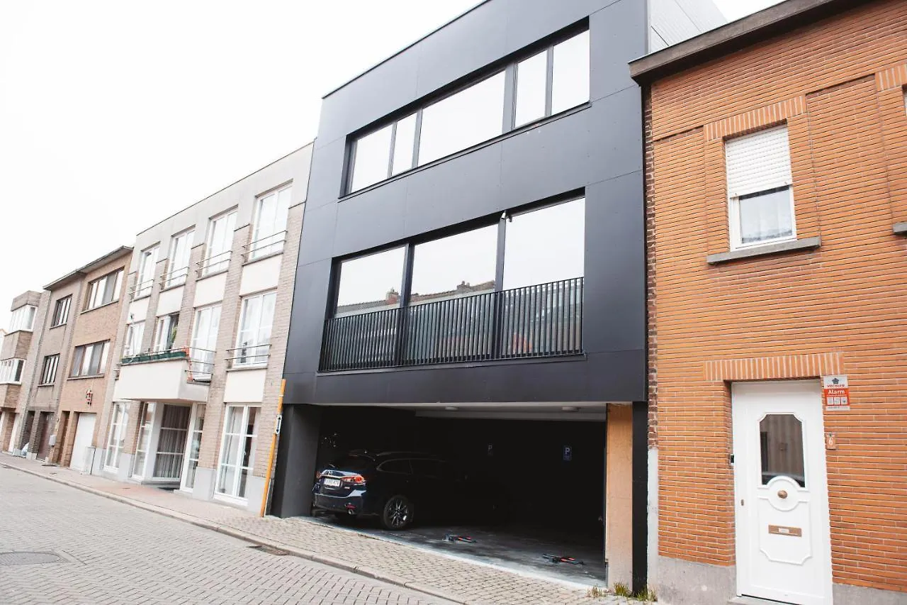 K&Y Suite 1 Brussels Airport 500M! Zaventem