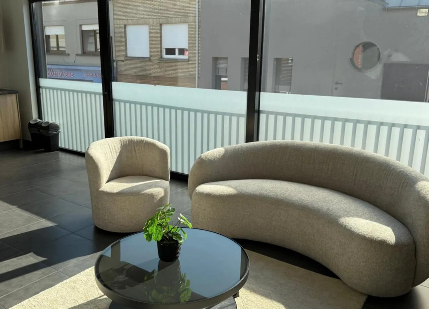 Aparthotel K&Y Suite 1 Brussels Airport 500M! Zaventem