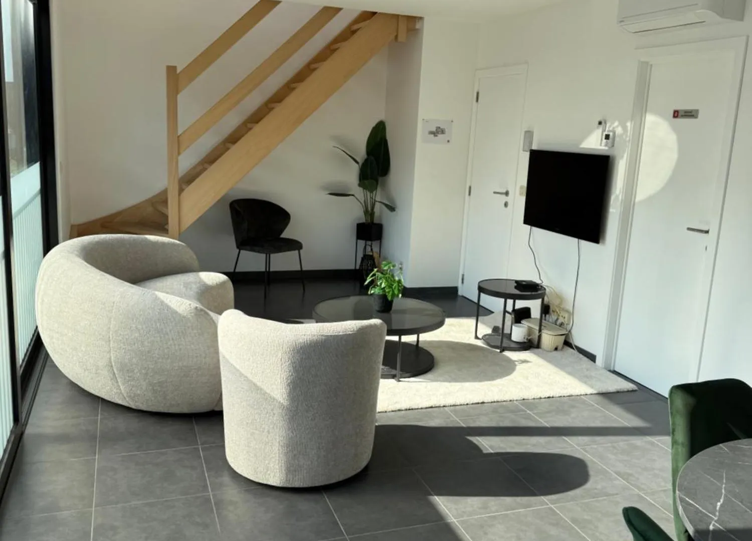 K&Y Suite 1 Brussels Airport 500M! Zaventem 0*,  Belgique