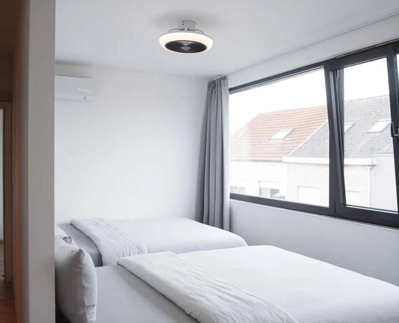 K&Y Suite 1 Brussels Airport 500M! Zaventem