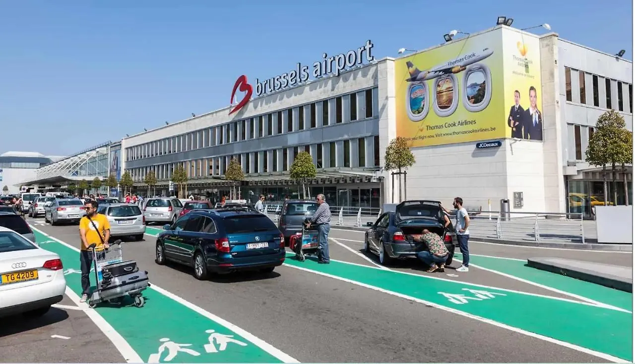 Апарт-отель K&Y Suite 1 Brussels Airport 500M! Завентем
